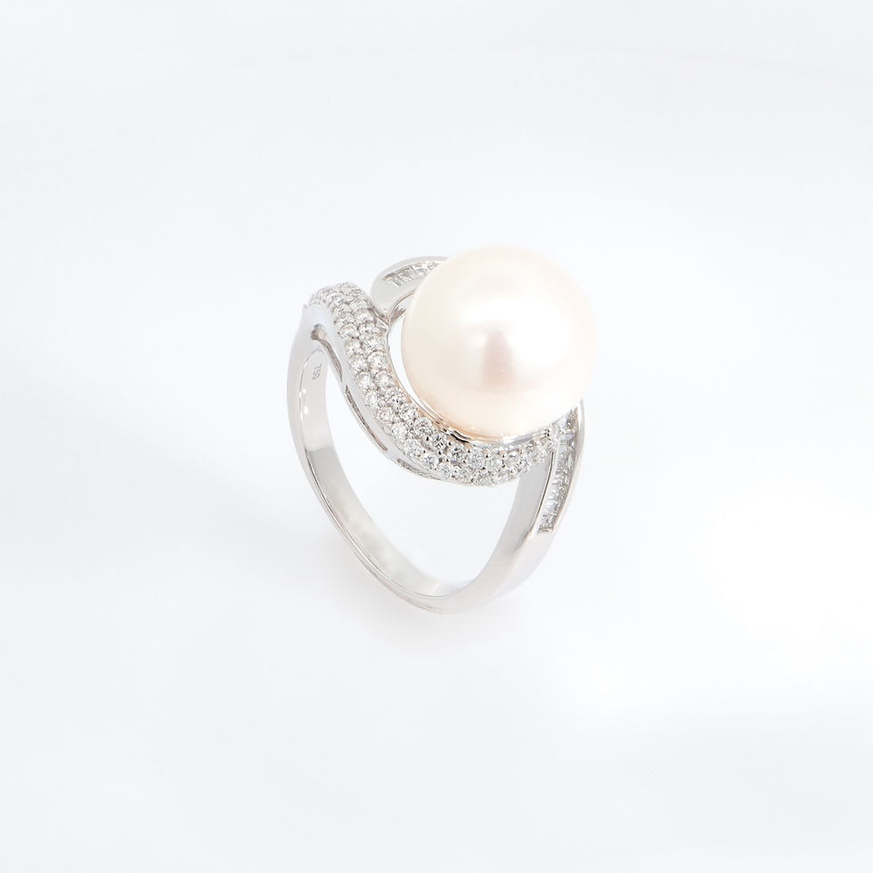 Thumbnail: Luxury gold pearl diamond ring with baguette and round diamonds curved design wholesale fine jewelry