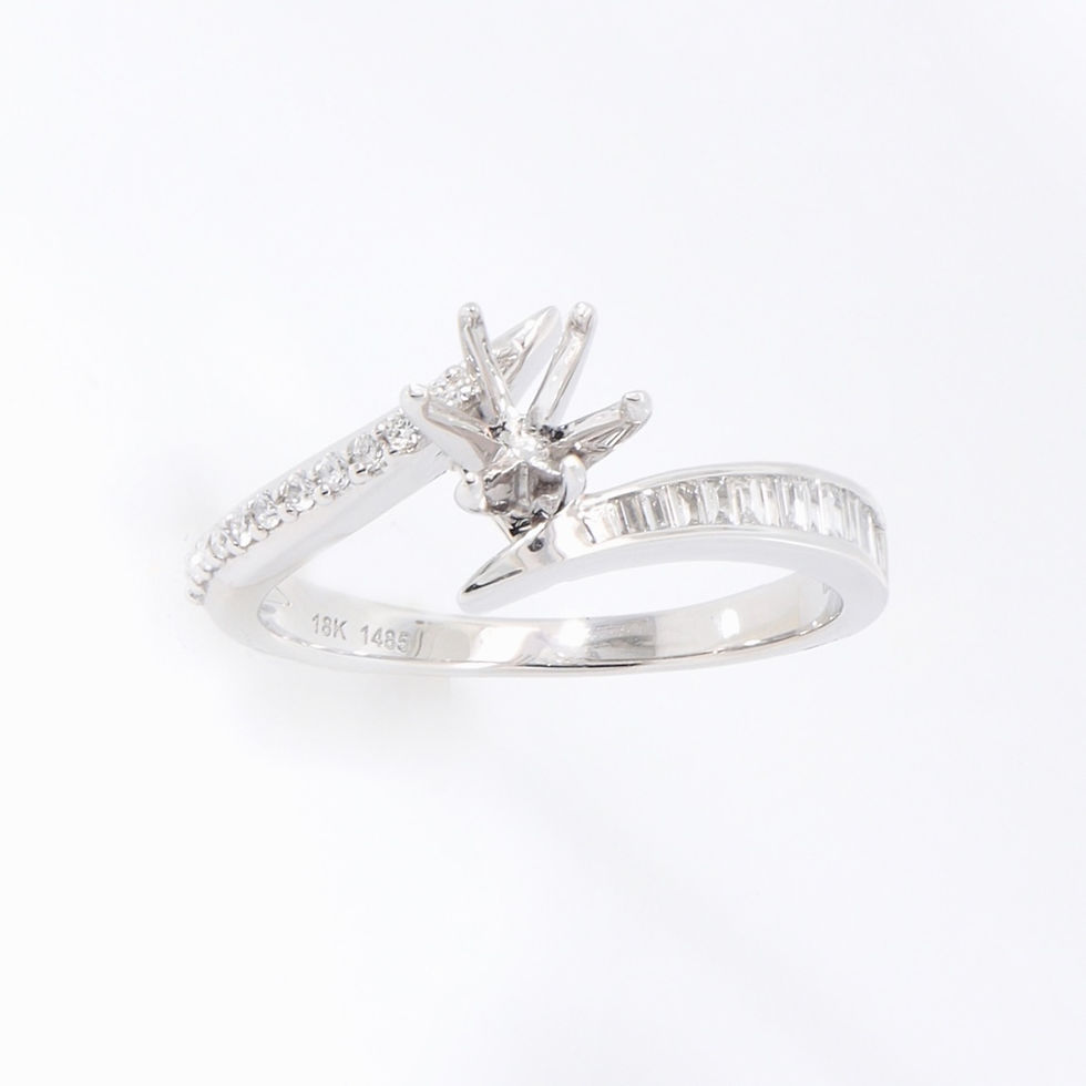Thumbnail: Luxury asymmetrical solitaire ring with baguette and round diamonds