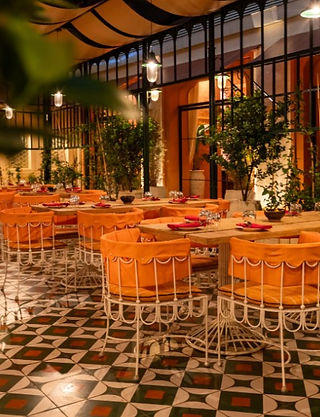 Kikli Connaught Place Price Average Cost ₹1,500 approximately for two people (excluding beverages) Timings Monday-Sunday Lunch: 12:00 PM – 3:30 PM Dinner: 7:00 PM – 11:30 PM Kikli CP Contact Number +919910979100 Instagram @kikliindia Kikli CP Location 11B, Outer Circle, K Block, Connaught Place, New Delhi Comment Below👇 & Let Us Know Your Favourite Restaurant in South Delhi!