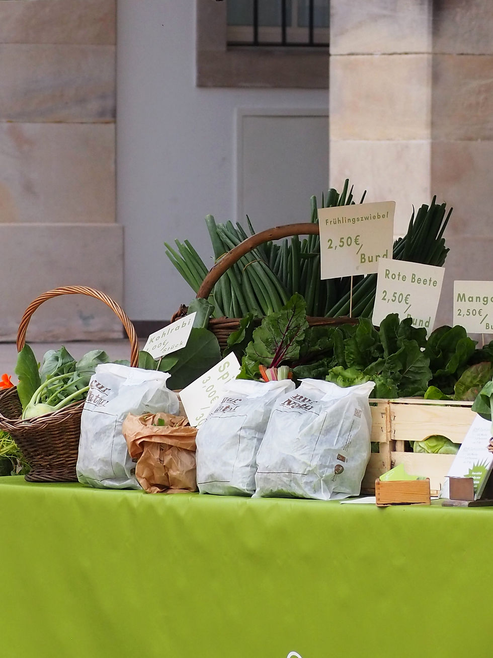 Farmers' market
