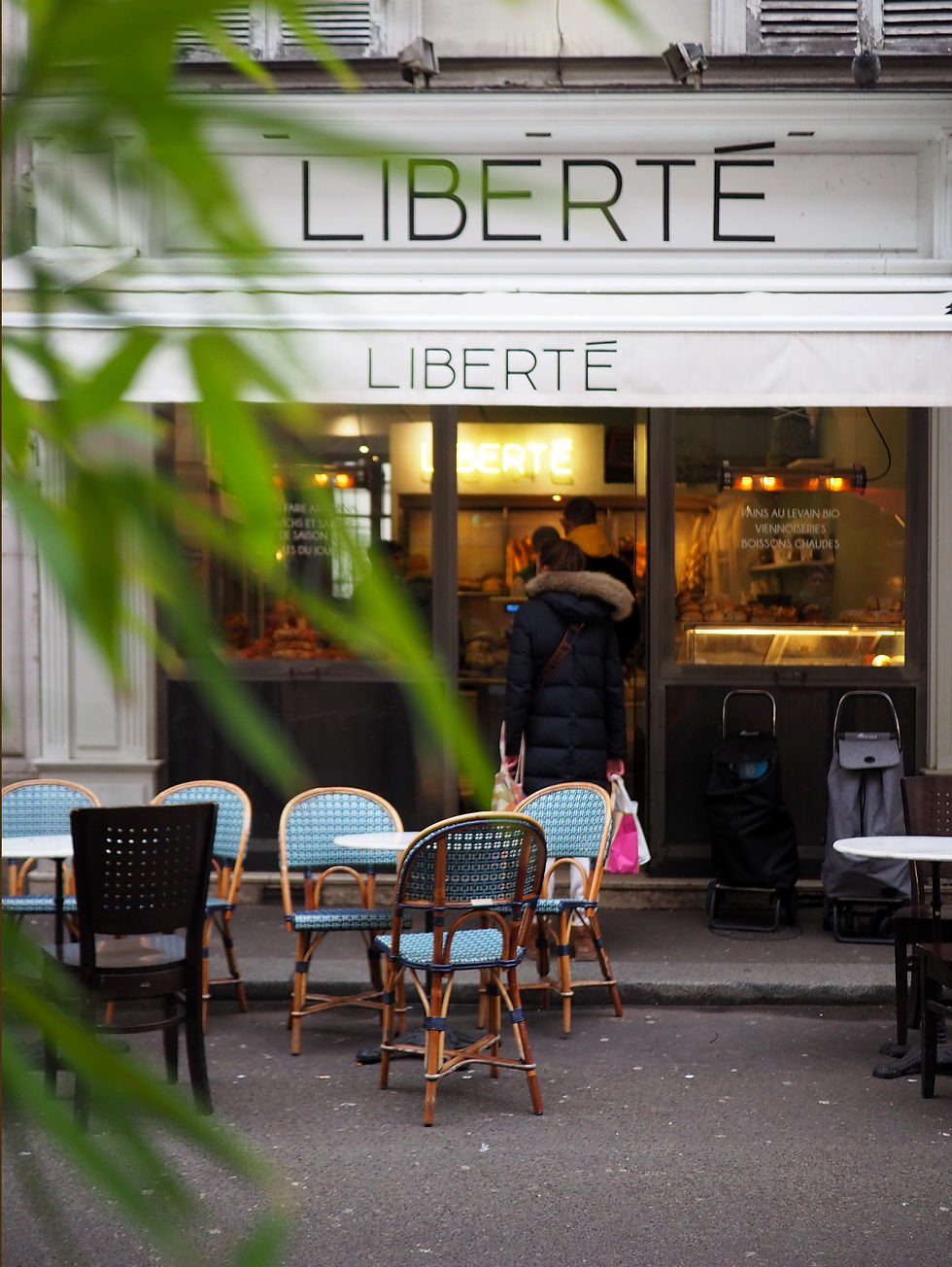 Liberté bakery at Rue Poncelet food market in Paris