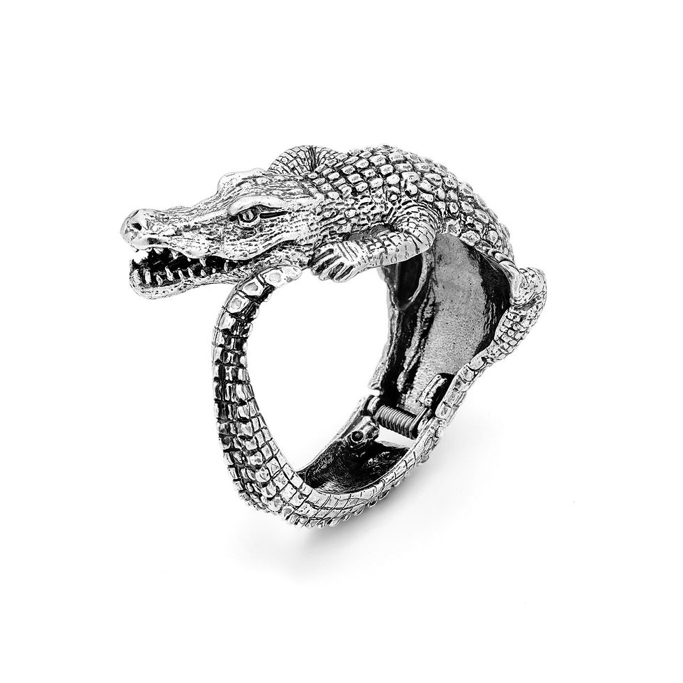 Braccialetto a coccodrillo d'argento: gioiello elegante