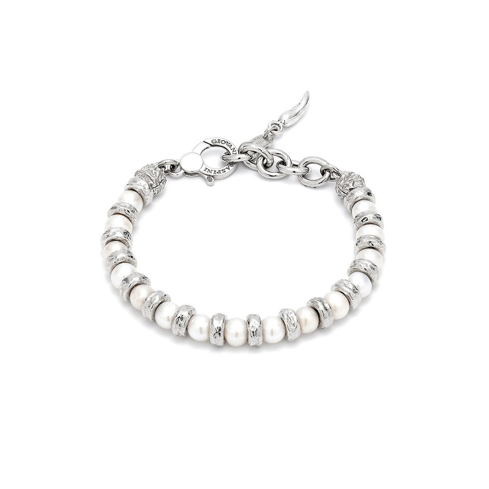 Braccialetto elegante in argento con perle bianche