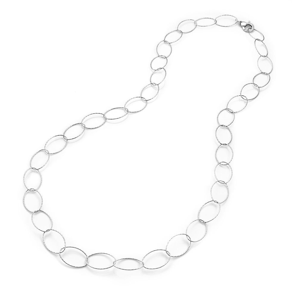 Miniatura: Collana lunga a maglie ovali, elegante e raffinata.