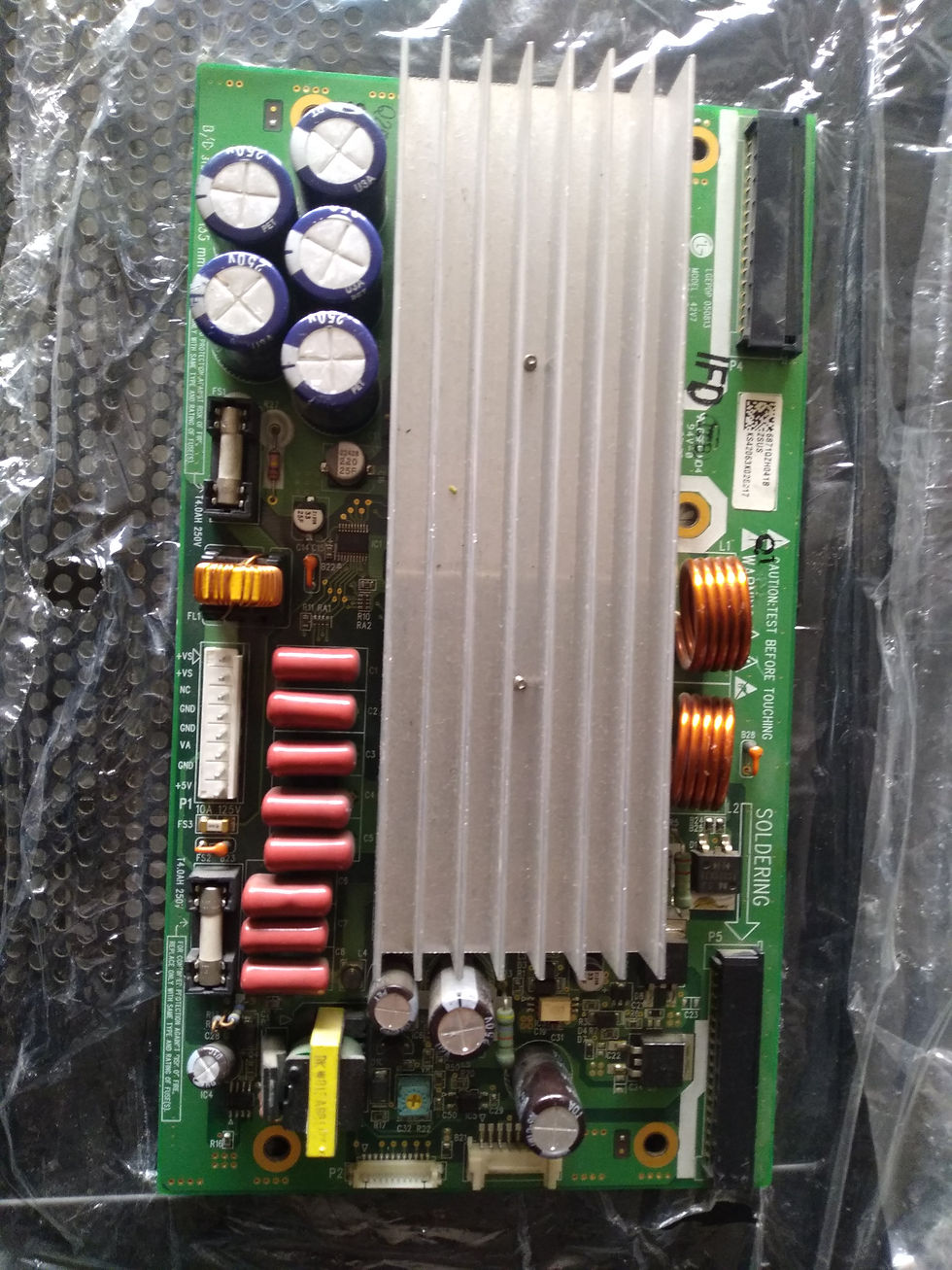 Küçük resim: 6871QZH041B , 6870QZE017D , PDP 050813 , 42V7 , LG , 42PX4RV , Z-SUS KART , Z-SU