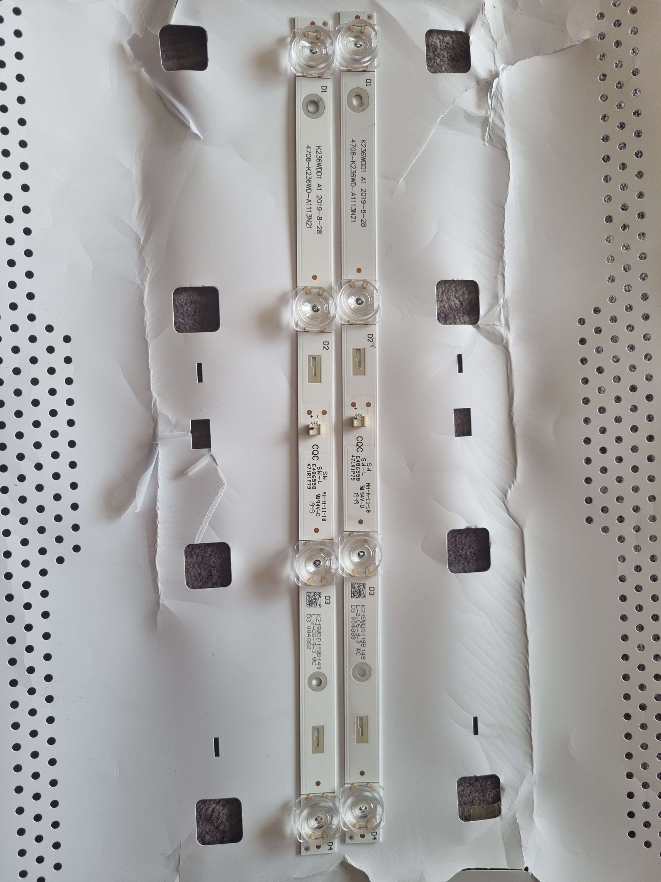 K236WDD1, A1, 4708-K236WD, A1113N11 SW SW-L E486558 471R1P79 PHILIPS 24PHT4003/5