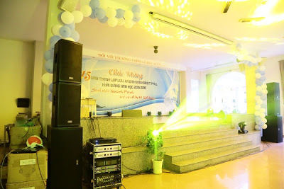 dan am thanh san khau