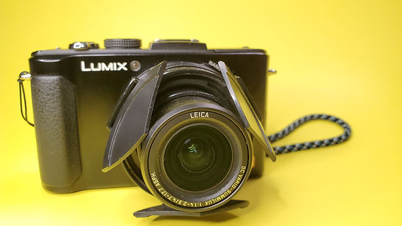 Panasonic Lumix LX7 Review | Oldie but Goodie Premium Compact Camera