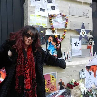 Bowie 2