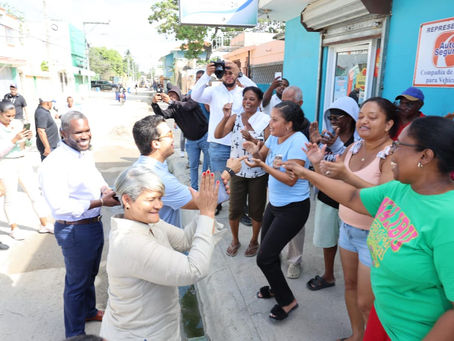 Wellington Arnaud supervisa calle 20, San Pedro de Macorís