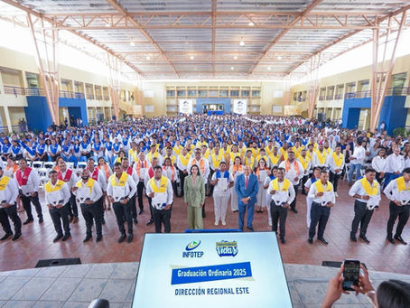 Primera dama Raquel Arbaje encabeza graduación de 1,177 nuevos técnicos del INFOTEP en la Región Este