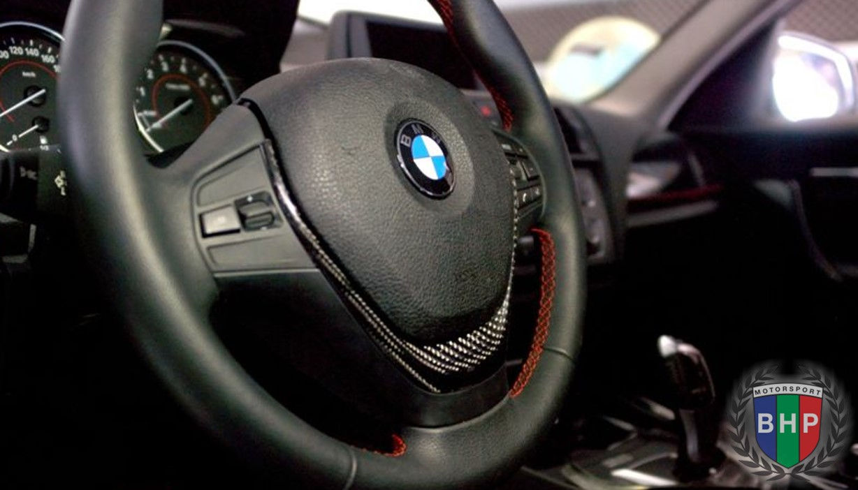 Cobertor de carbono para moldura de timón (versión pequeña)