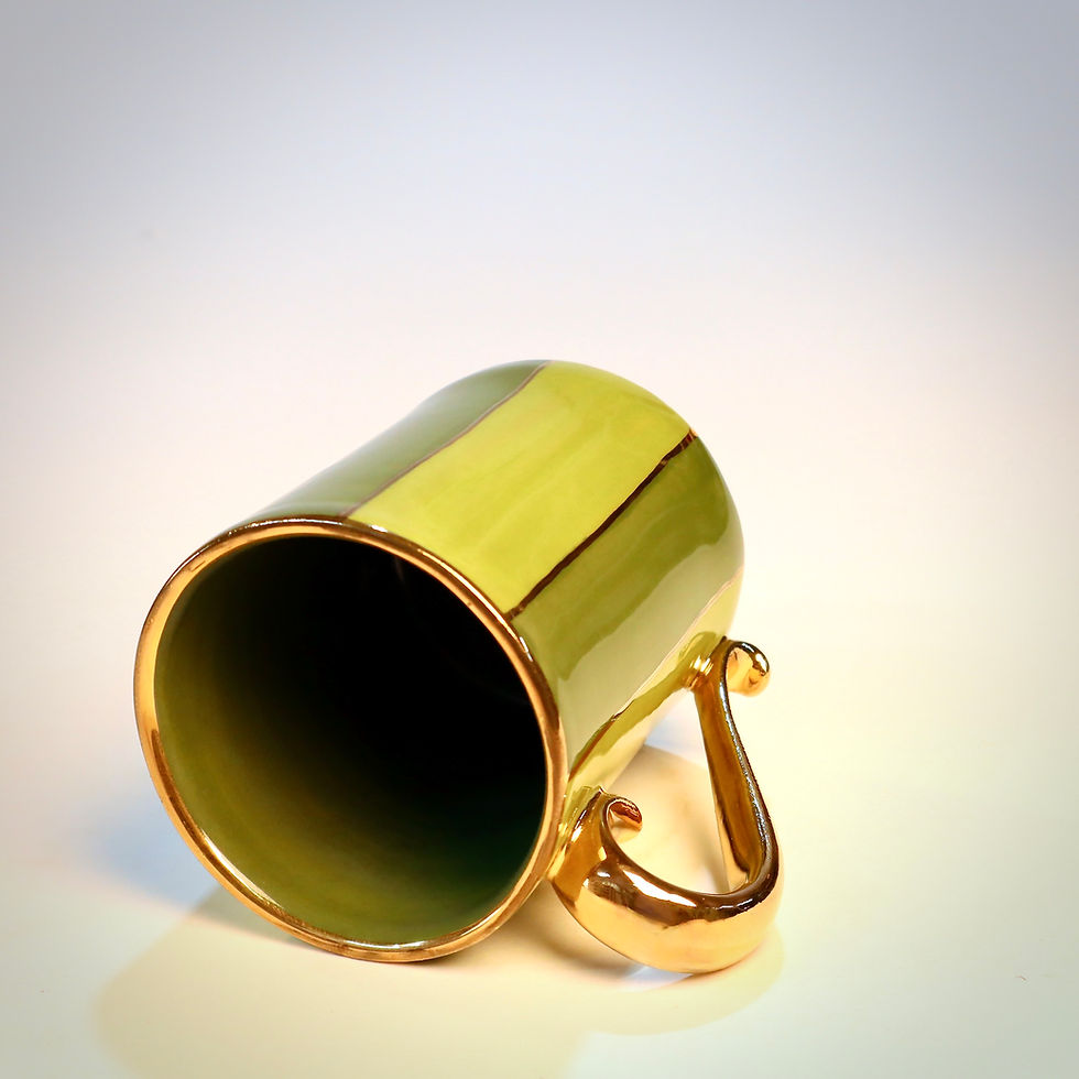 Thumbnail: Mug with Rococo handle