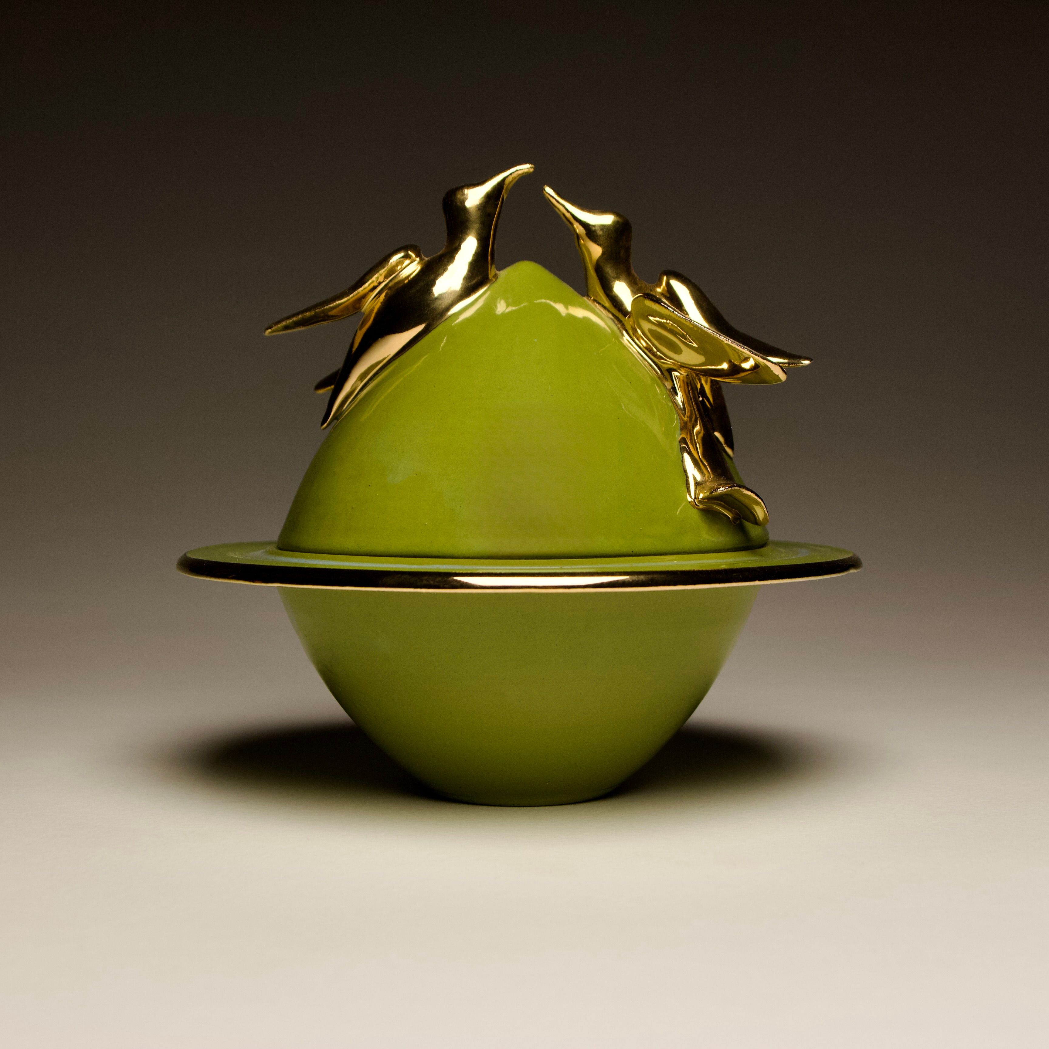 Medium Lidded Bird Vessel