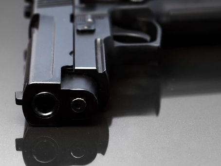 STJ: O crime de porte de arma de fogo admite participação