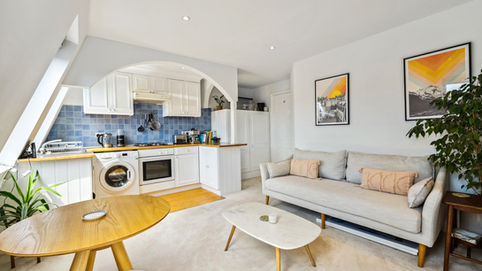 Dex Fulham S 30C Mirabel Road (10).jpg