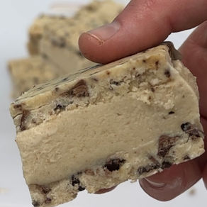 Day 5 of Healthy Summer Treats: 🍪🍨🍪 Protein Cookie Dough Ice Cream Sandwich #SummerOnShorts