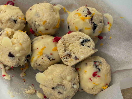 pile of Starbucks cranberry bliss bar inspired almond flour protein energy balls