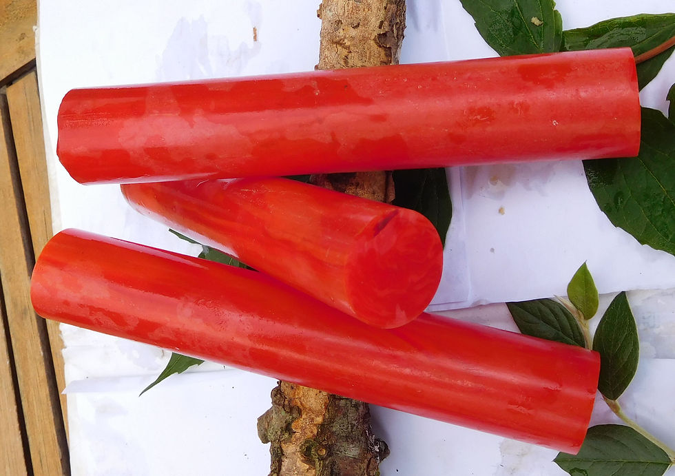 Miniature : AMBROLITE 3 Rods  Red Brightly  (French Catalin/ bakelite)