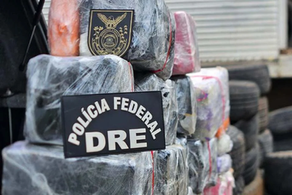 Caminhoneiro é preso pala PF com 110 kg de drogas na BR-364