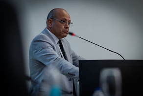 Presidente da Câmara cobra melhorias urgentes em ruas e faixas de pedestres no entorno das escolas municipais