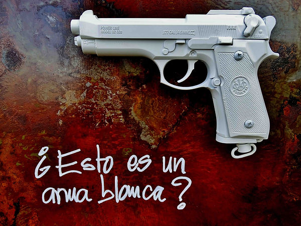 ¿SÍ O NO PERMÍTAME, SEÑOR MAGRITTE DETAL