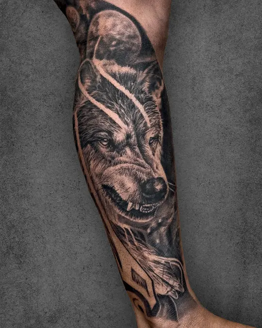 Hyper-realistic portrait tattoo by Manoj Laddha, a leading tattoo artist in Ahmedabad