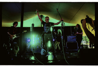 Frankie and The Witch Fingers