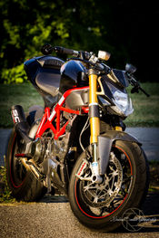 Bike01_MichealSanthaPhotography (1 of 1)WM.jpg