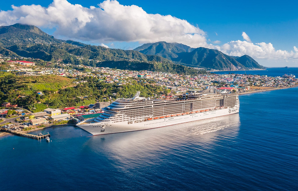 Roseau on the way from Savanne Paille Holiday Homes, Holiday Rental in Dominica