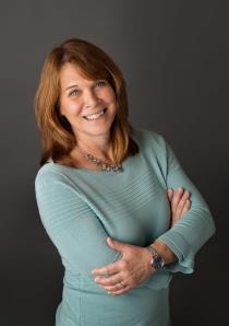 Jill Ries headshot