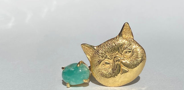 "EXOTIC SHORT HAIR CAT"  Aventurine ring