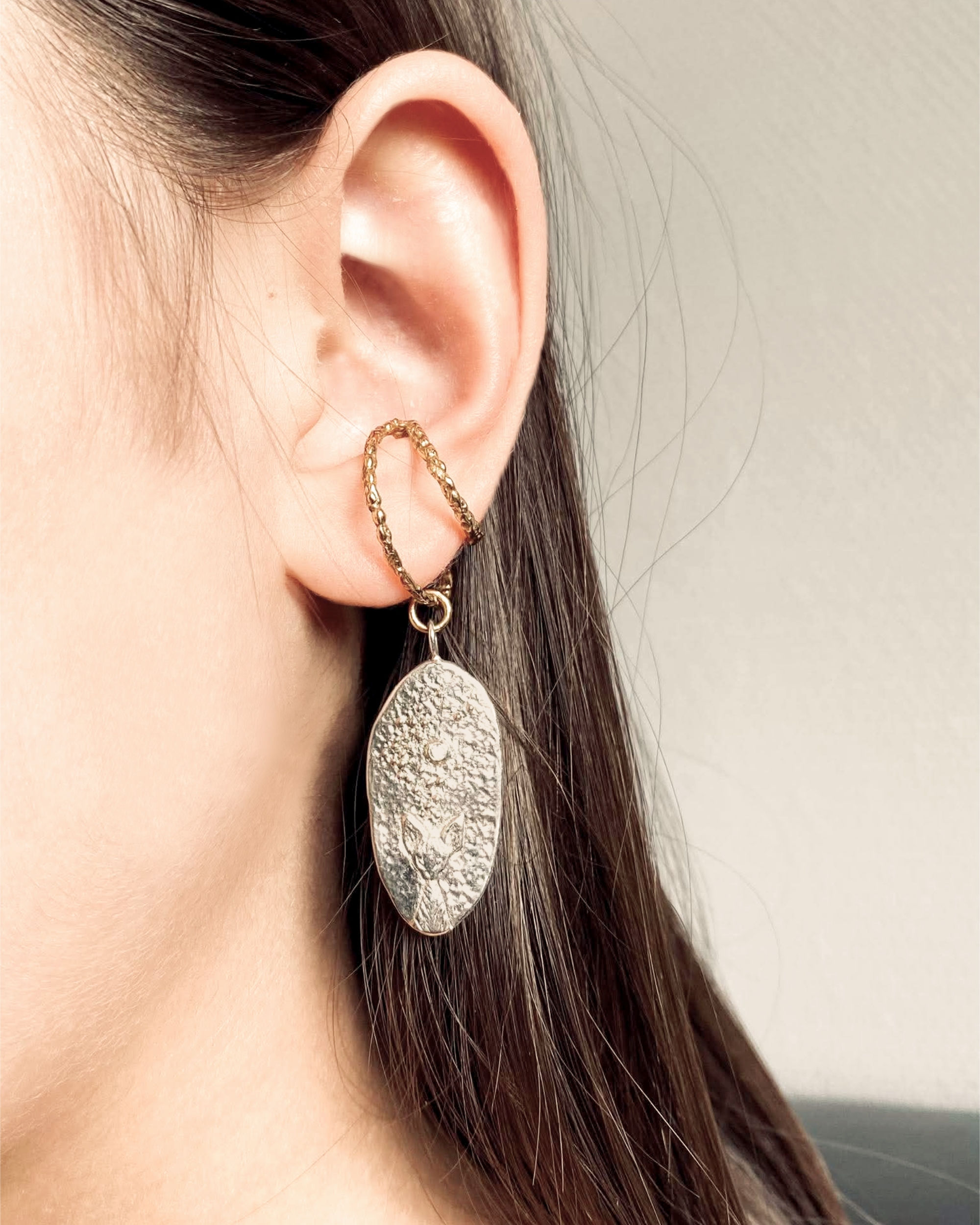 CHAT JIJI & ÉTOILE DU BERGER - ENDO - COLLIER - GOLDの複製