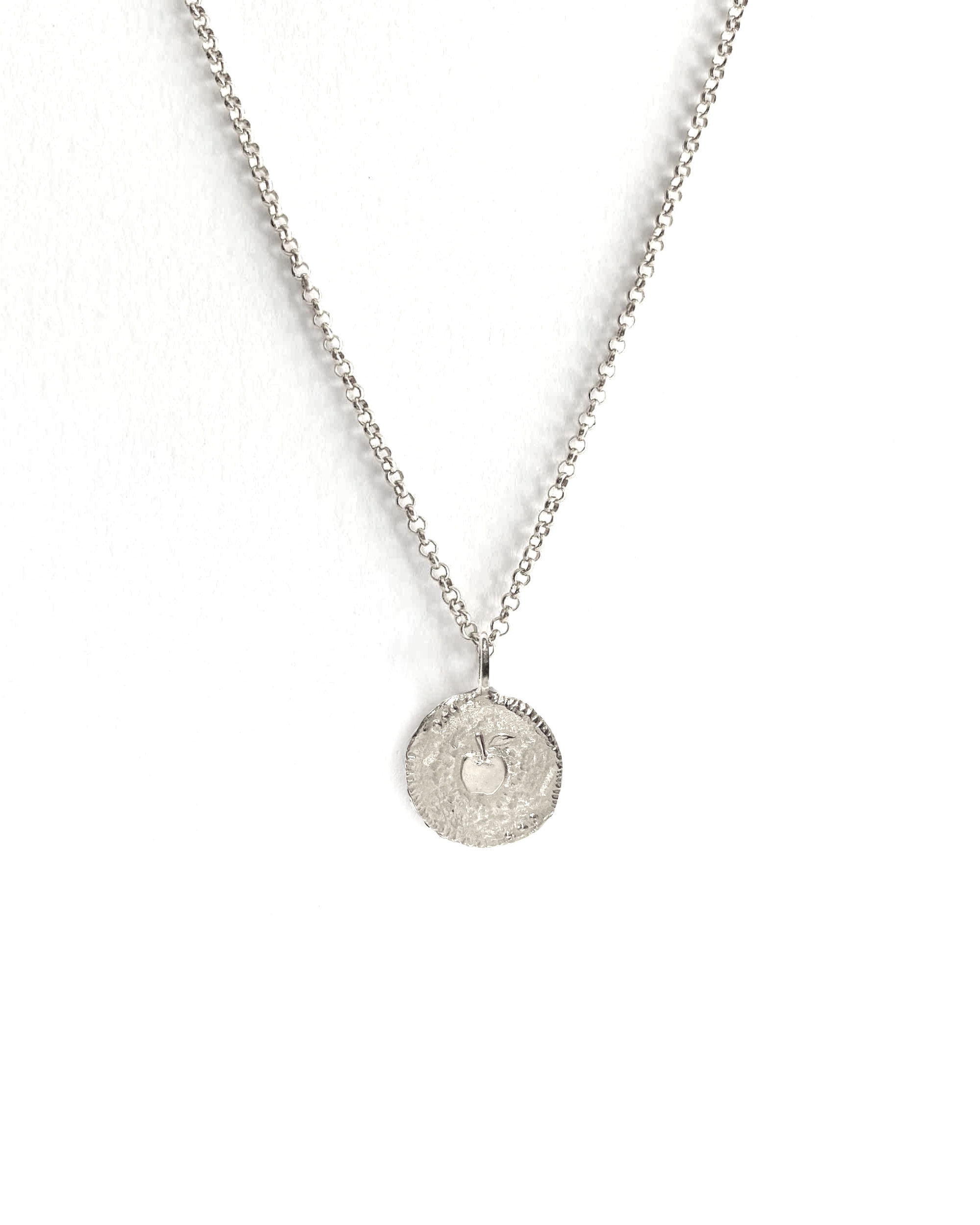 POMME D'AMOUR - COLLIER MEDAILLE - SILVER | CULOYON jewelry