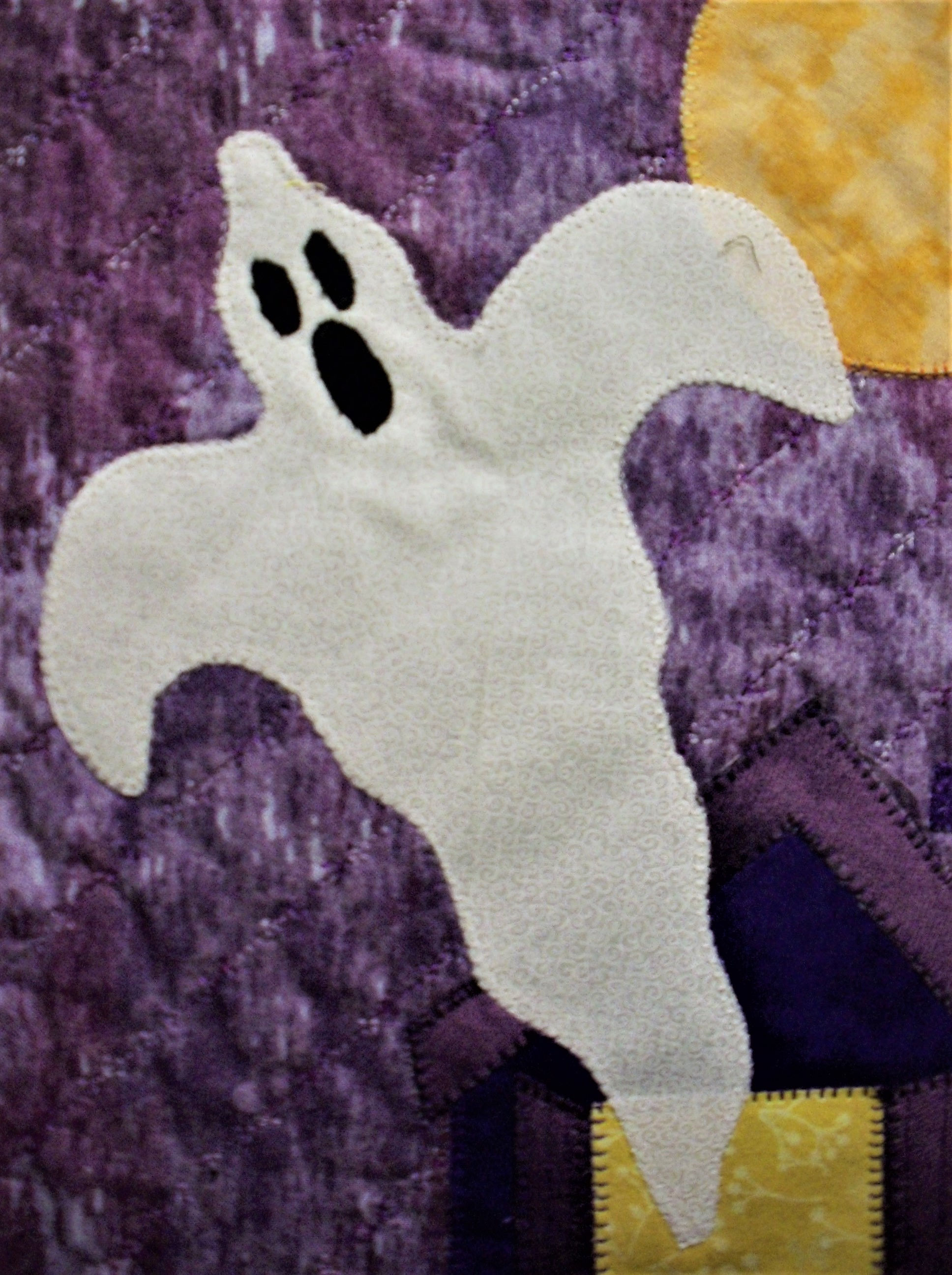 Halloween Wall Quilt: 15x28--Appliqued & Pieced Wall Decor