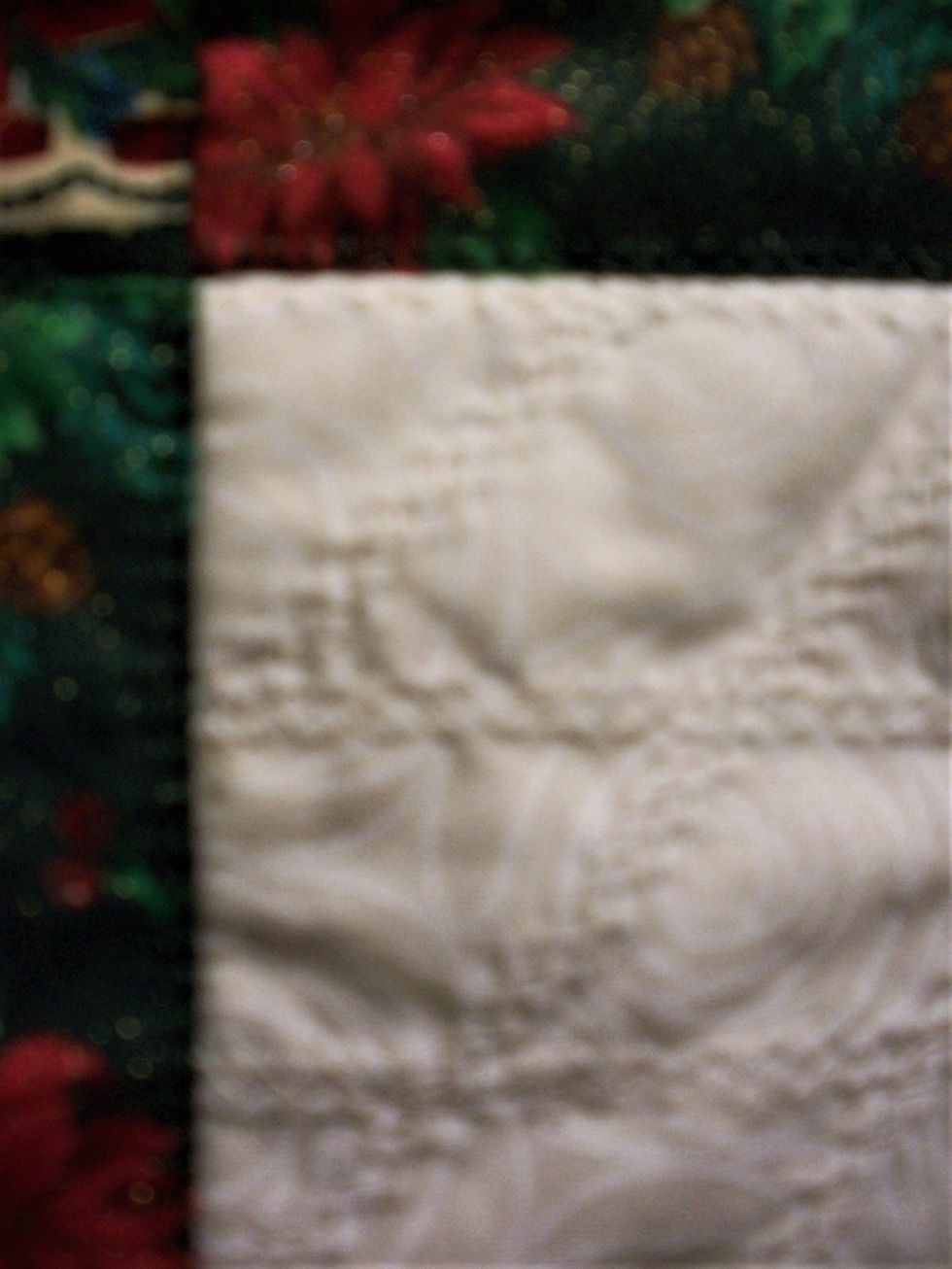 Thumbnail: Christmas Wreath Wall Quilt: 24x24-Appliqued & Pieced Homecrafted Wall Decor