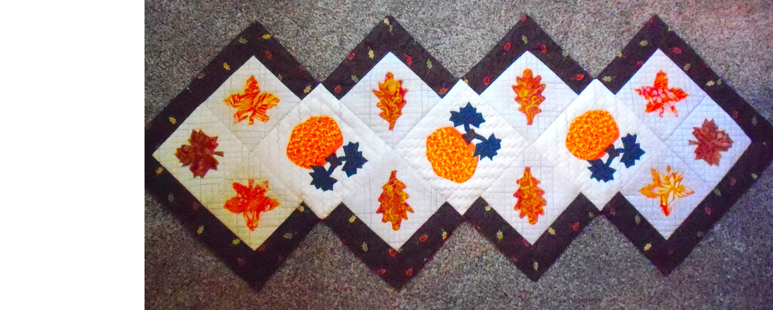 Unigue Fall Table Runner: 15x38--Appliqued & Pieced Table Decor