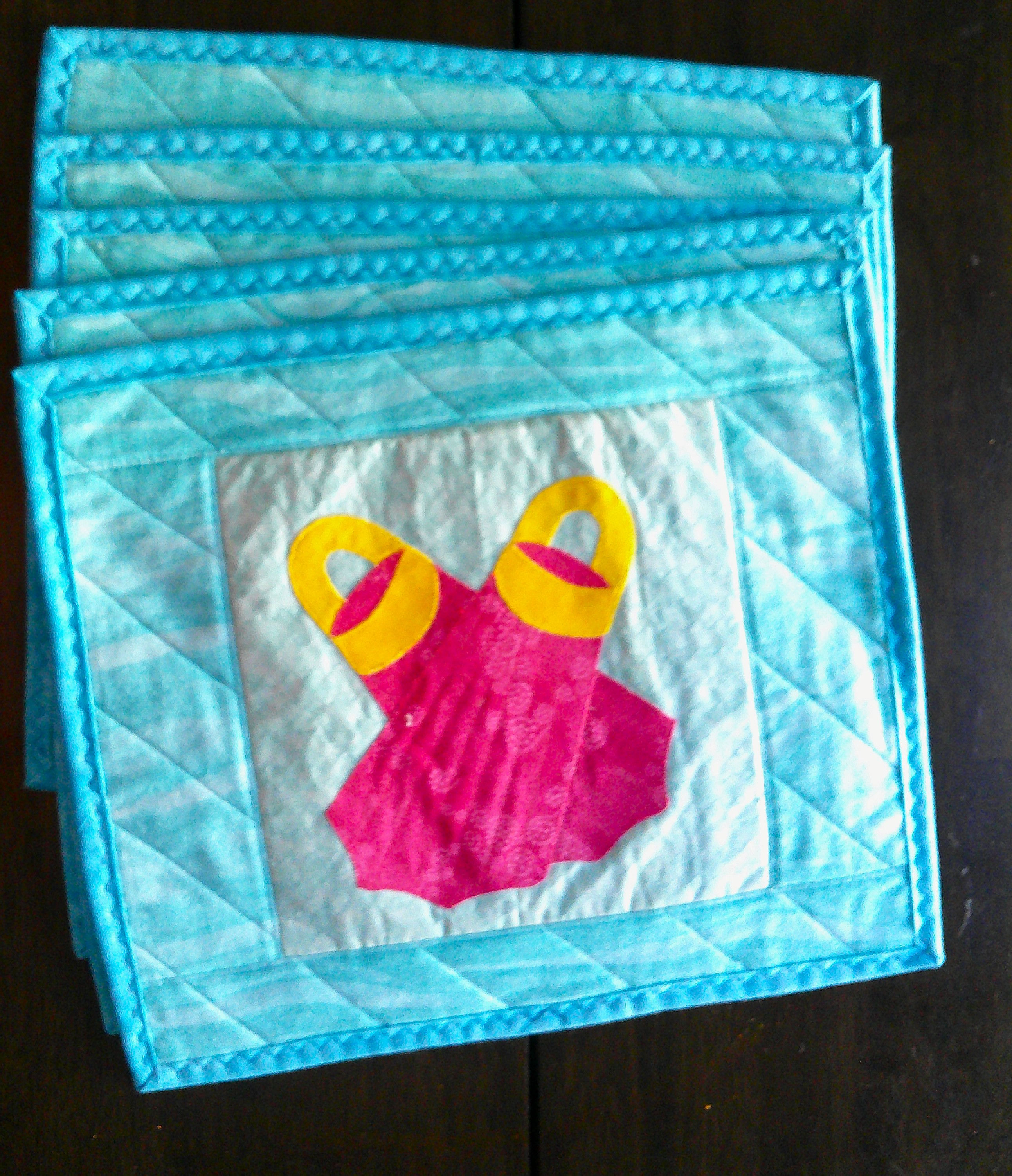 Set of 4: Summer Placemats: 16X13--Appliqued Table Decor
