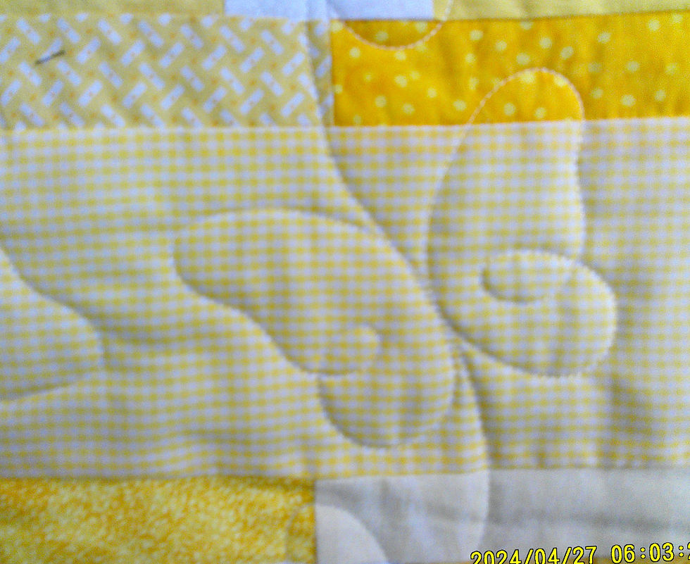Thumbnail: Log Cabin Quilt: 78x78--Pieced Homecrafted  Bedding