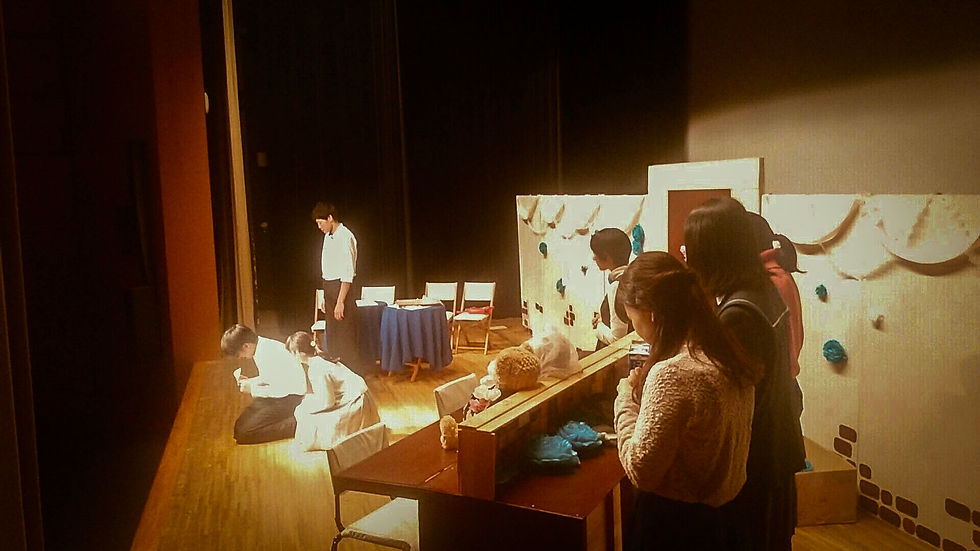 冬公演も、小講堂にて行います。