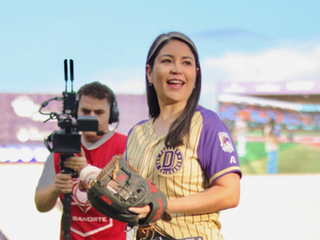 Nancy “la china” Frías y Manque Granados llevan a más de 150 deportistas del distrito 12 al juego de Dorados