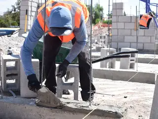 Construyen nuevos espacios en el parque Urueta