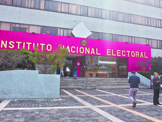 Comité Técnico inicia revisión de aspirantes para renovar tres consejerías del INE