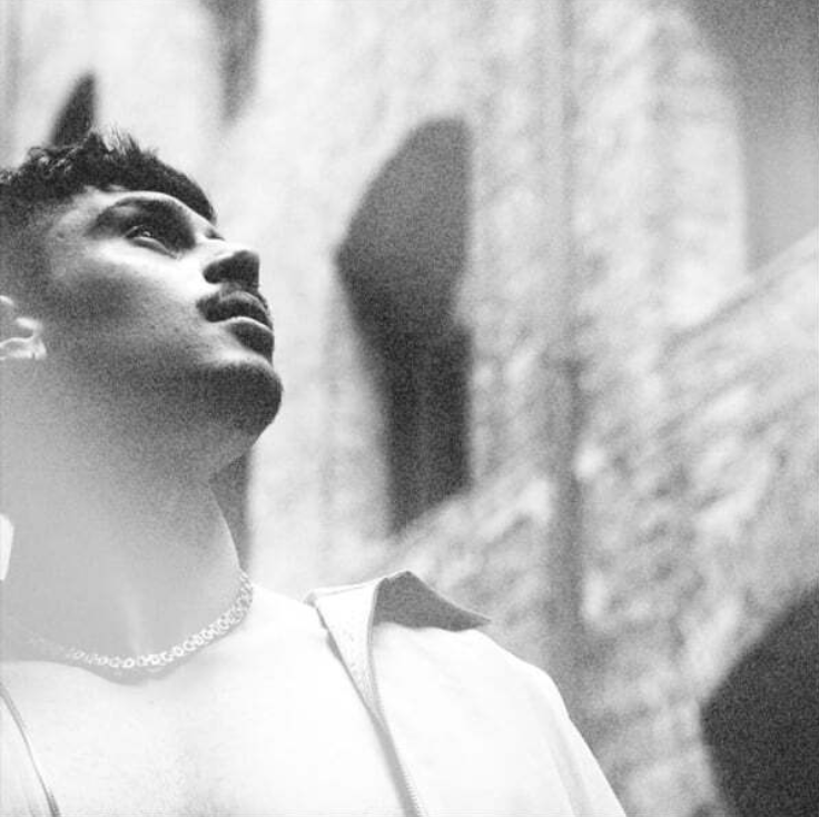 Cover artwork for 90 Days of Snow