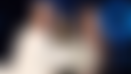 Dami Im with Electric Fields