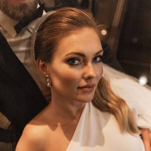 London wedding, London hairstylist and makeup artist