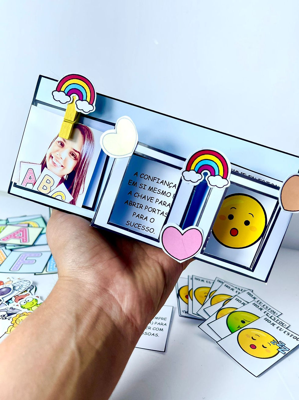 Miniatura: Crachá de mesa.