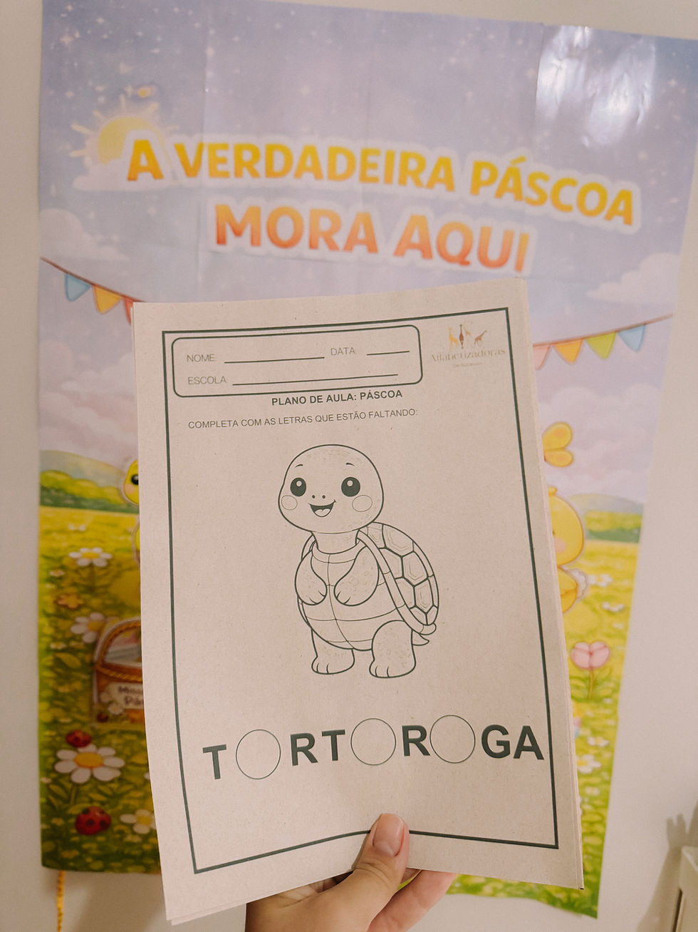 Miniatura: 🐰 O Coelhinho que Descobriu a Verdadeira Páscoa