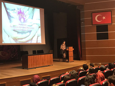 Bahçeşehir Üniversitesi'nde Merhamet Odaklı Terapi