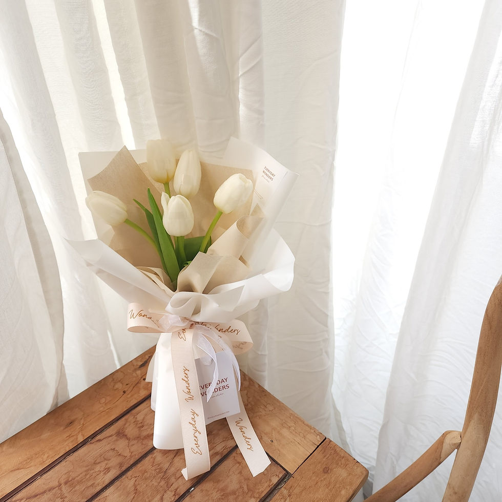 Thumbnail: 5 tulips bouquet : white